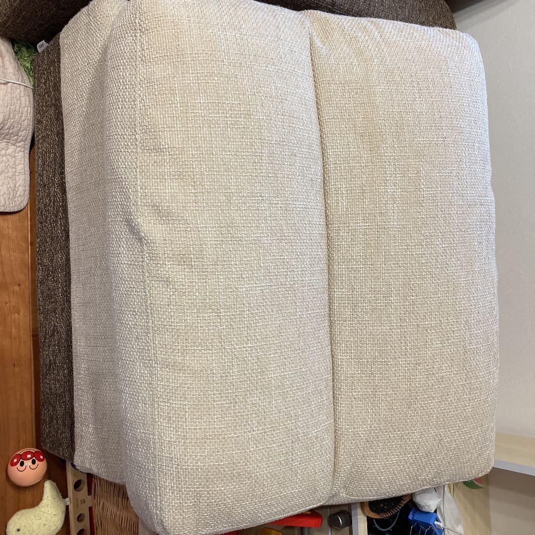 unicoオットマン　　クッションセット