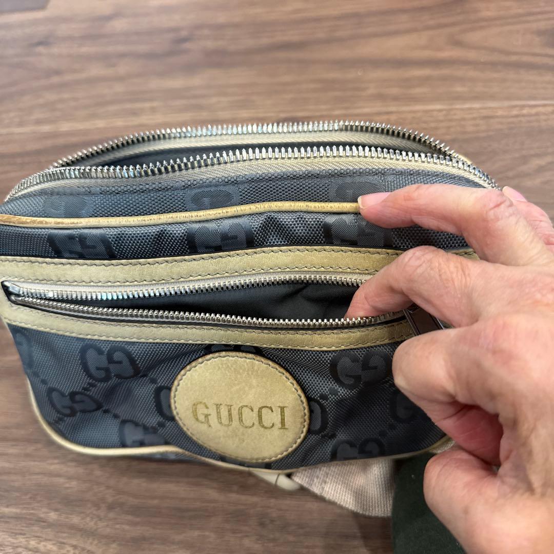GUCCI ボディバッグ グレー