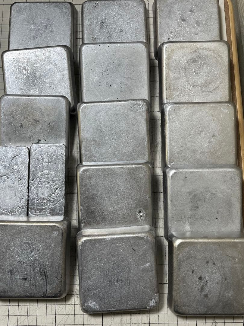 ▷▷ 溶解用として、鉛の塊！鉛インゴット？　20.217kg