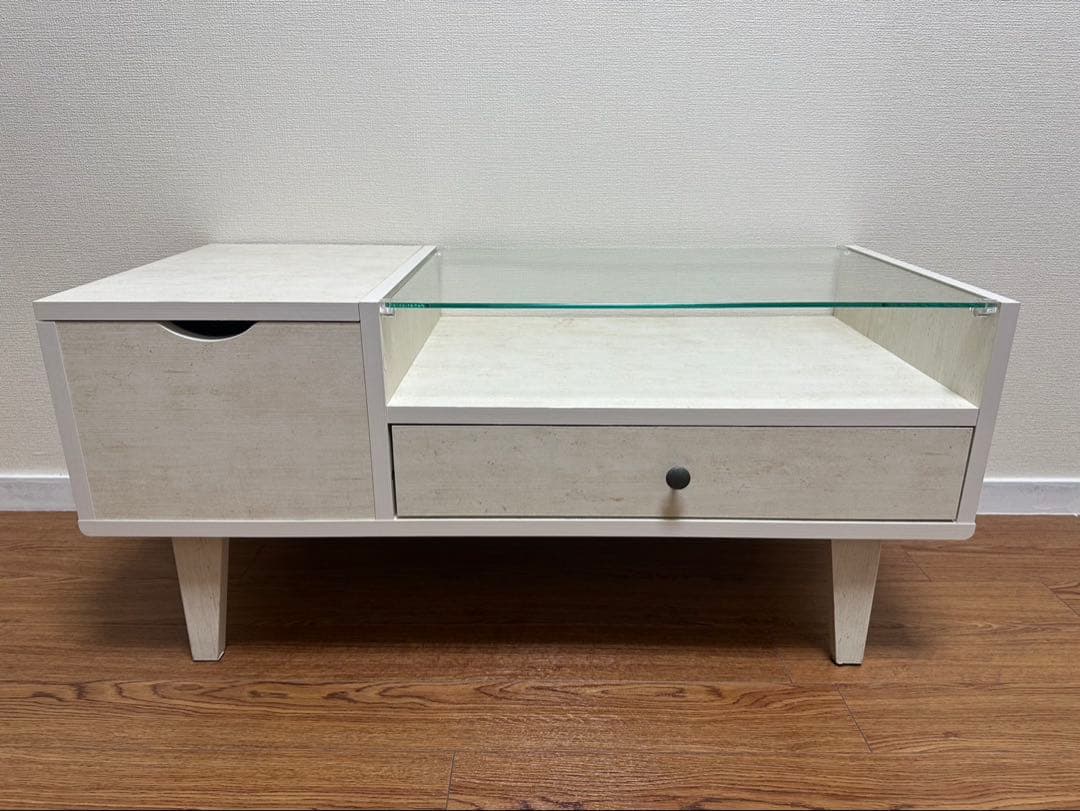 ニトリローテーブルホワイトドレッサーガラス天板ミラー付き　⚠️下記場所のみ送料無料