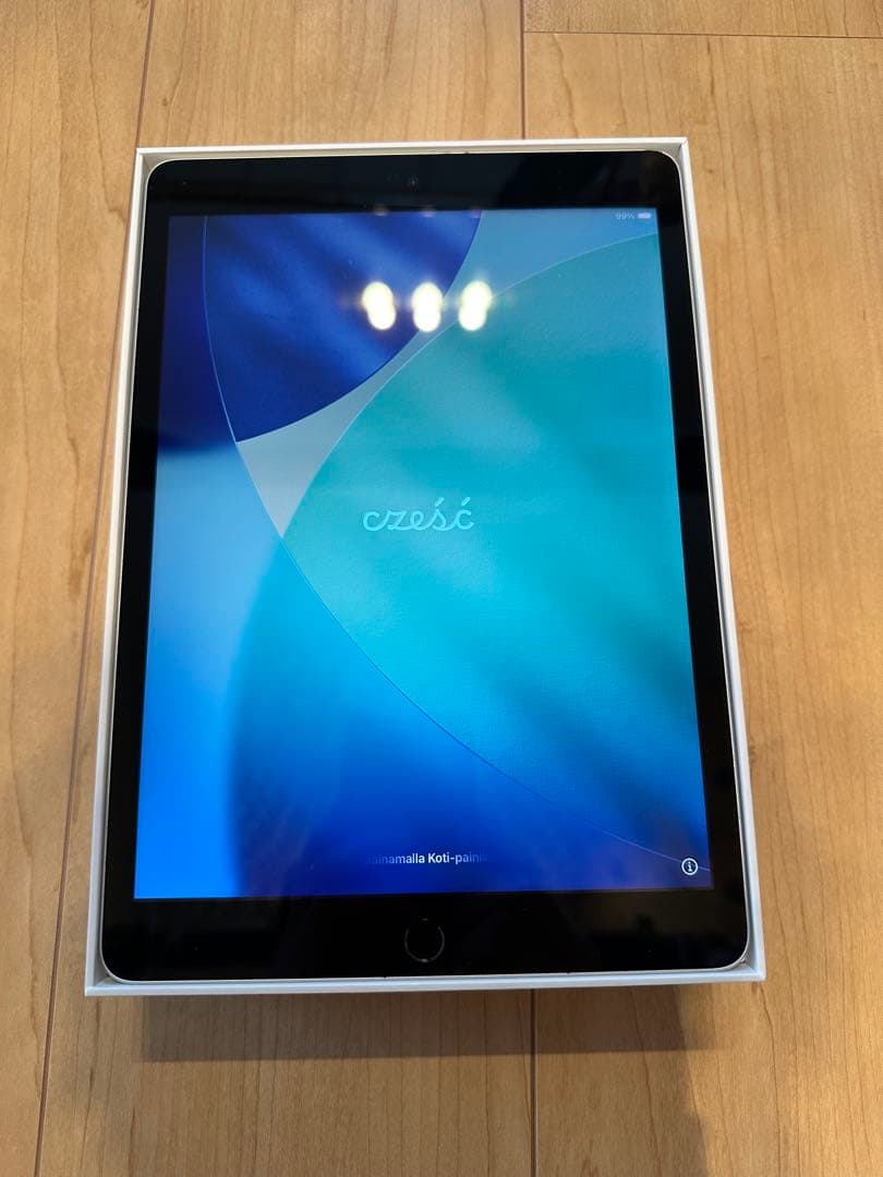 i*e様 Apple iPad 第9世代 シルバー 256GB本体　外箱　付属品