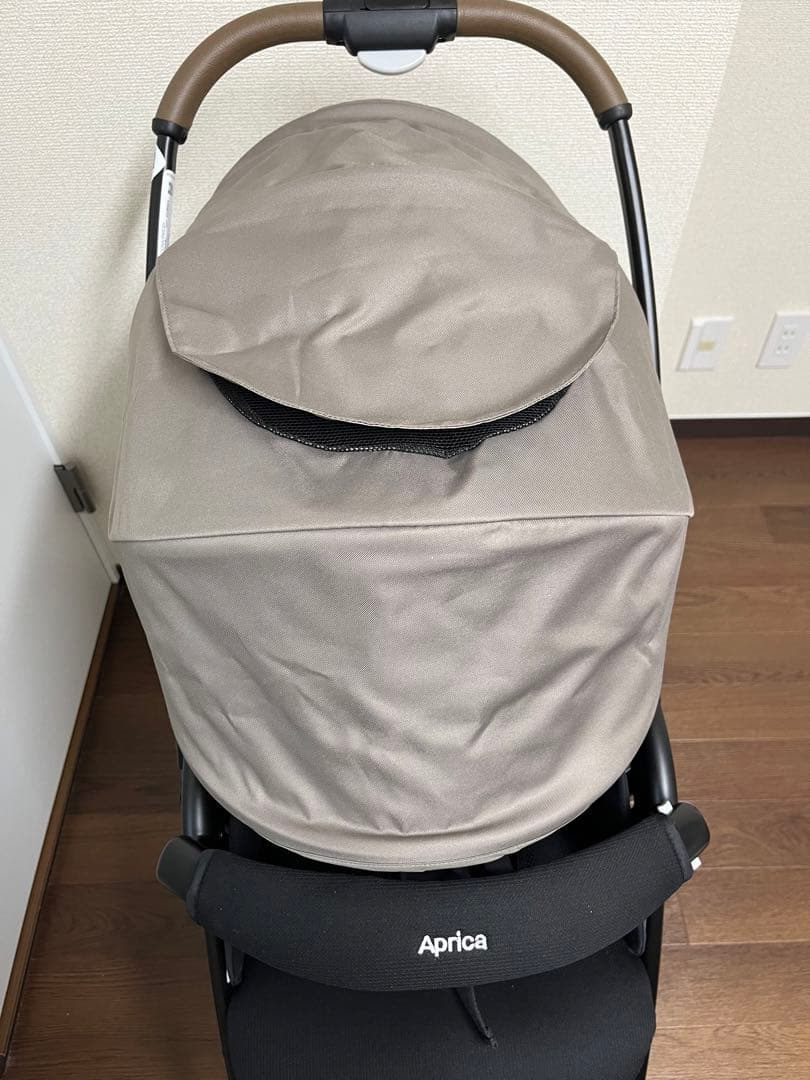 【美品】アップリカ　カルーンエアーメッシュ　ベビーカー