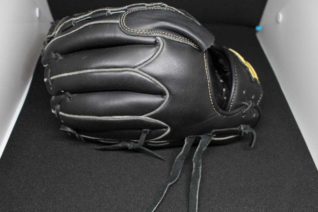 【限定品】石田選手モデル　軟式グローブ　横浜DeNAベイスターズ　球団発売グラブ