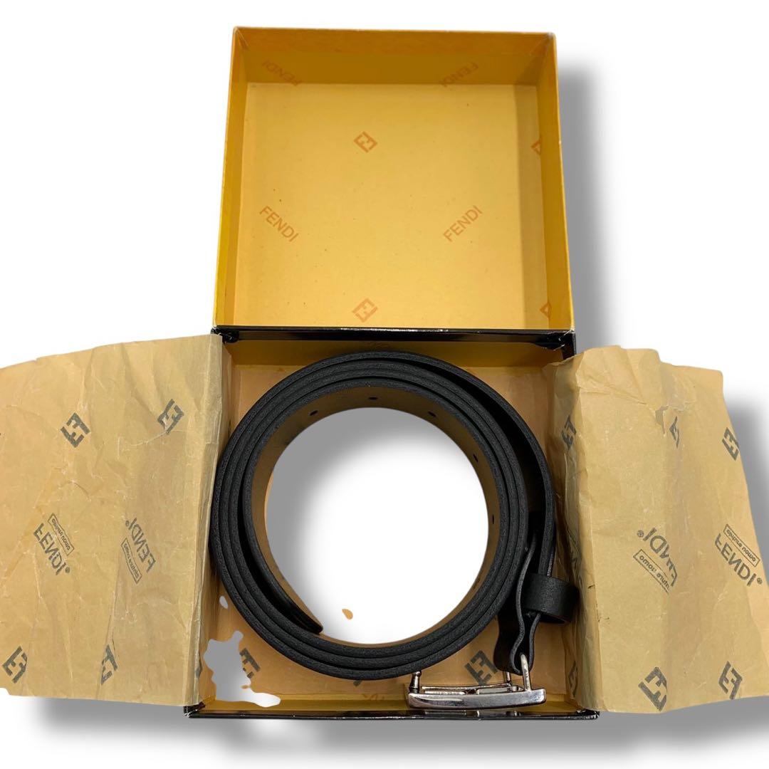 美品✨フェンディ ベルト FF バックル ロゴ金具 レザー ブラック 黒 箱付き