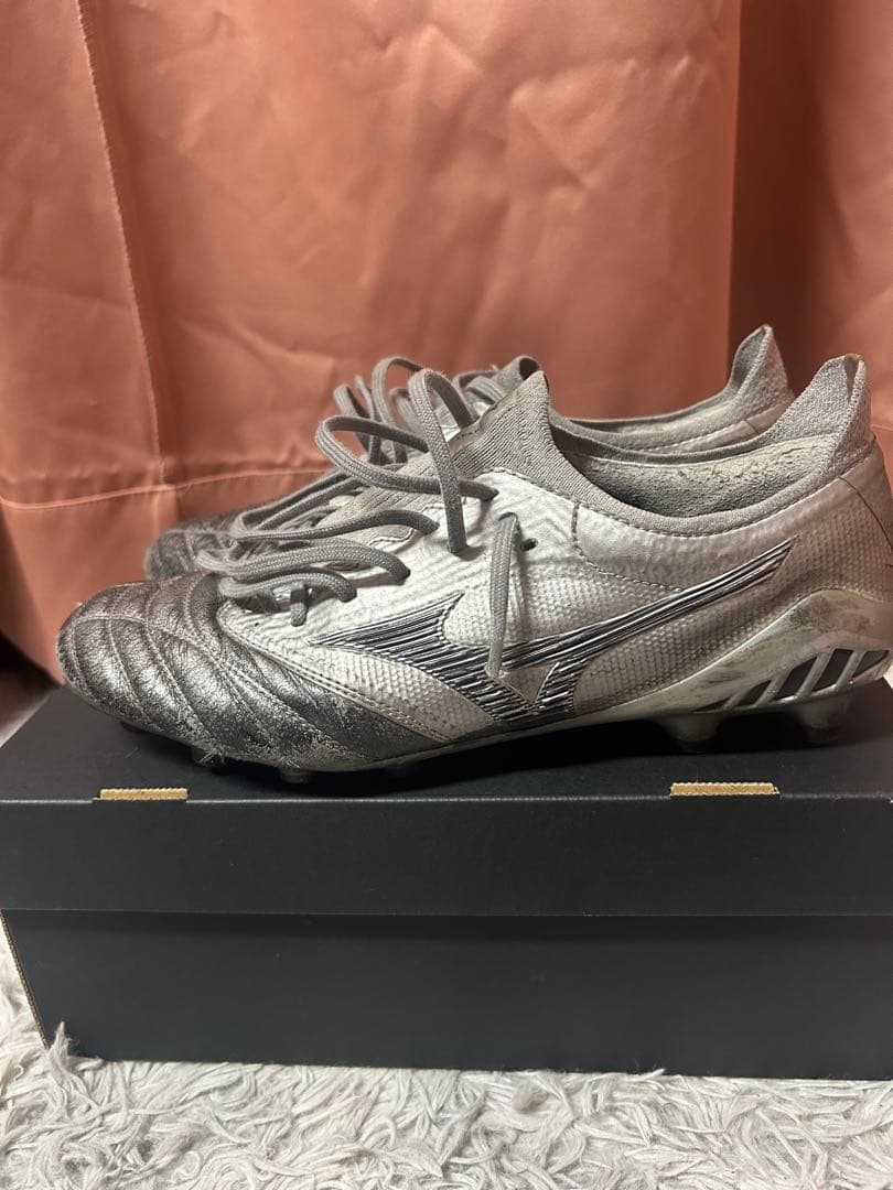 26.5 ミズノ MIZUNO モレリア NEO Ⅲ β