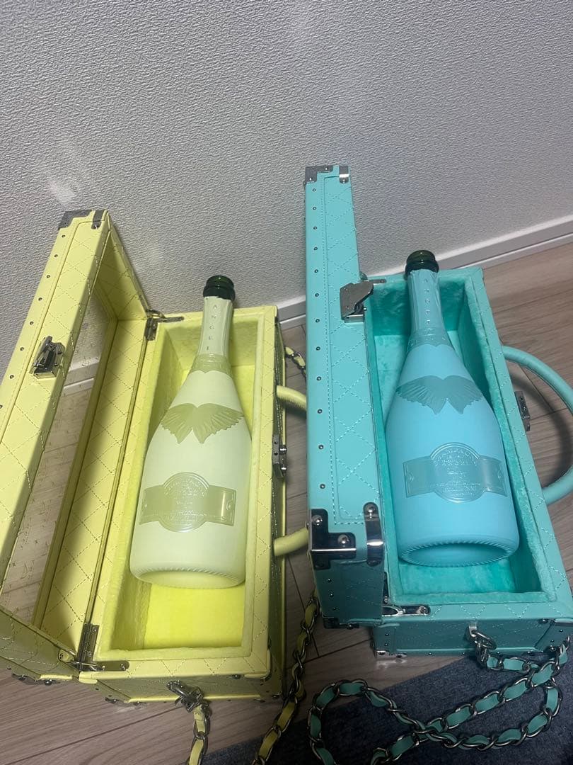 エンジェルシャンパン　空瓶＋ケース　サマーエディション　グリーン&イエロー