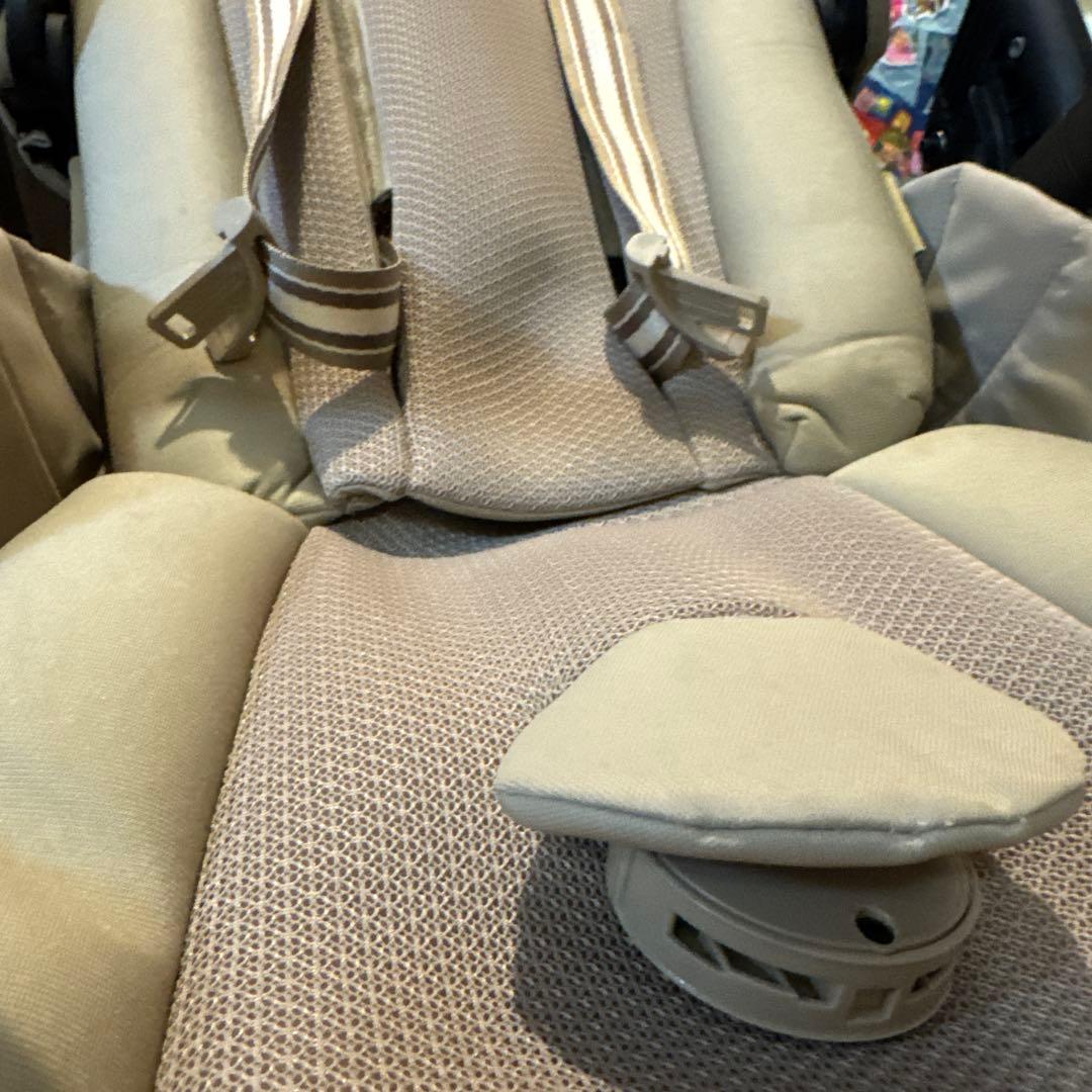 アーモンドベージュ ベビーカー