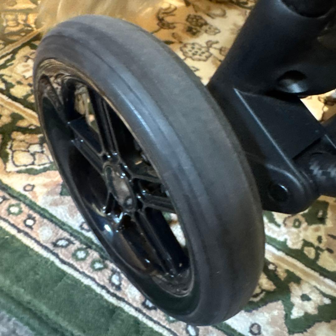 アーモンドベージュ ベビーカー