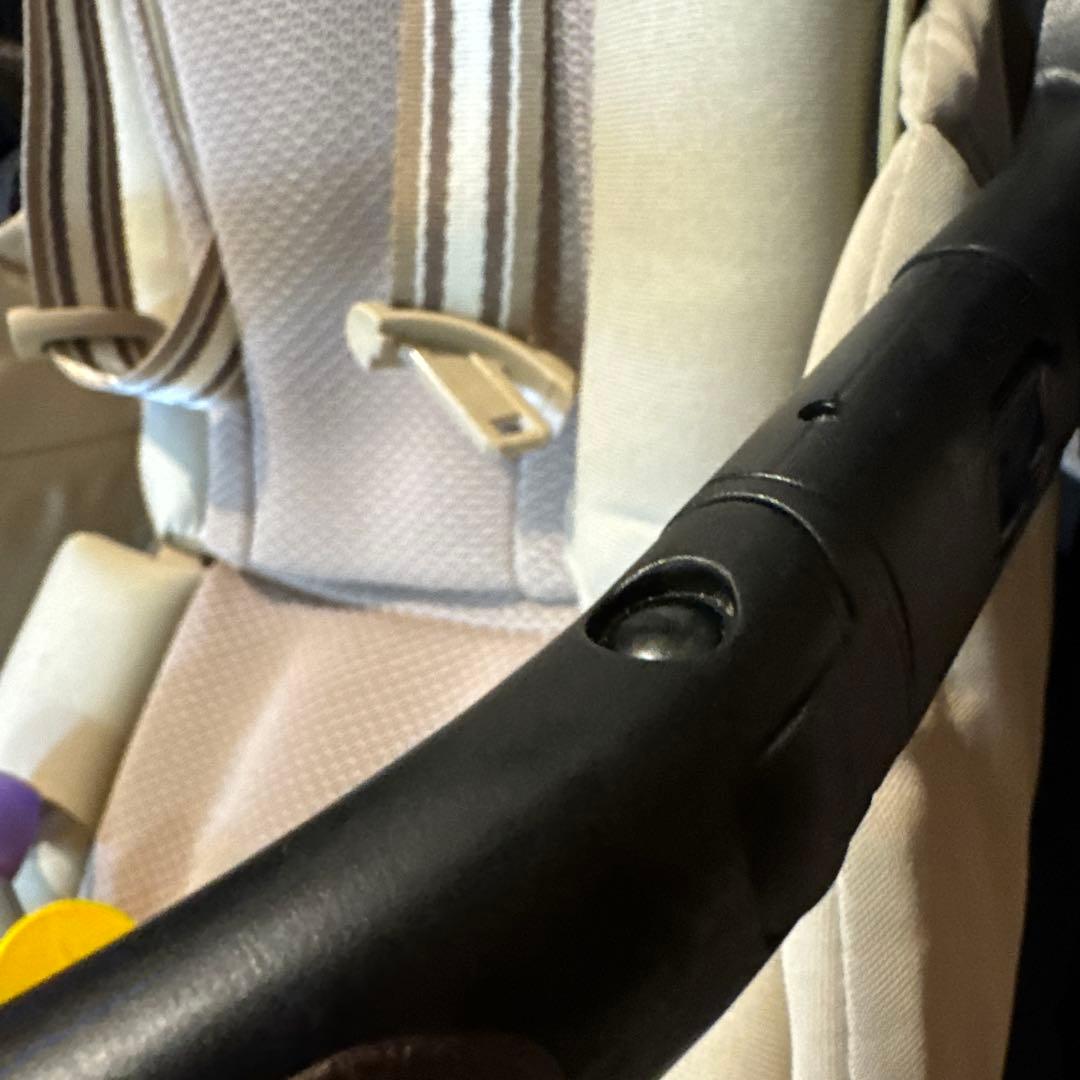 アーモンドベージュ ベビーカー