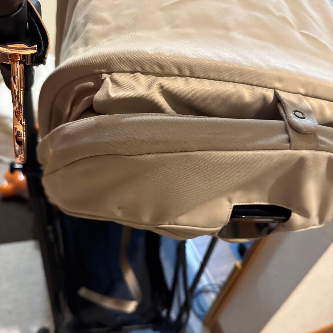 アーモンドベージュ ベビーカー