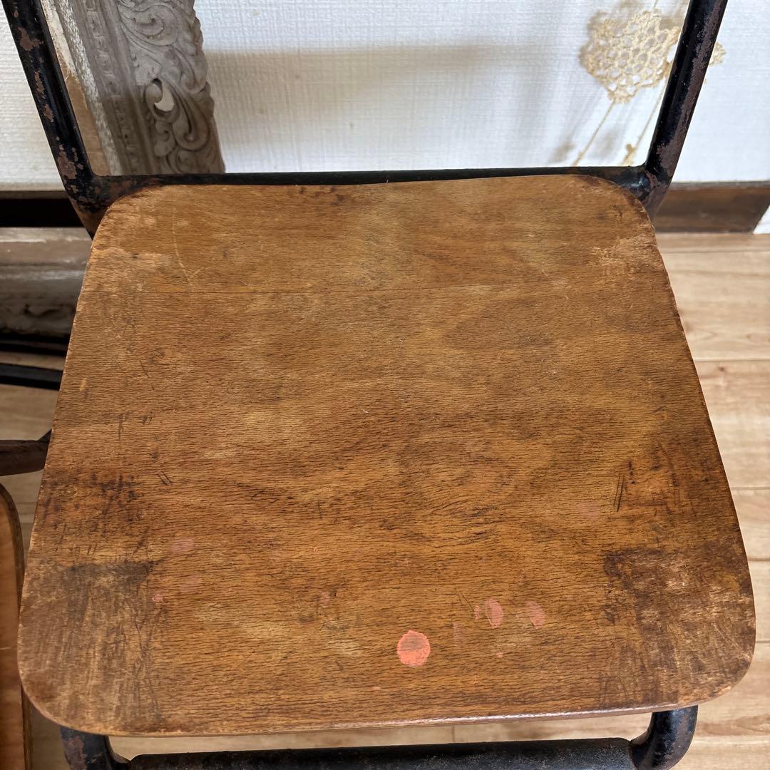 懐かしい幼稚園の椅子2脚セットアンティーク