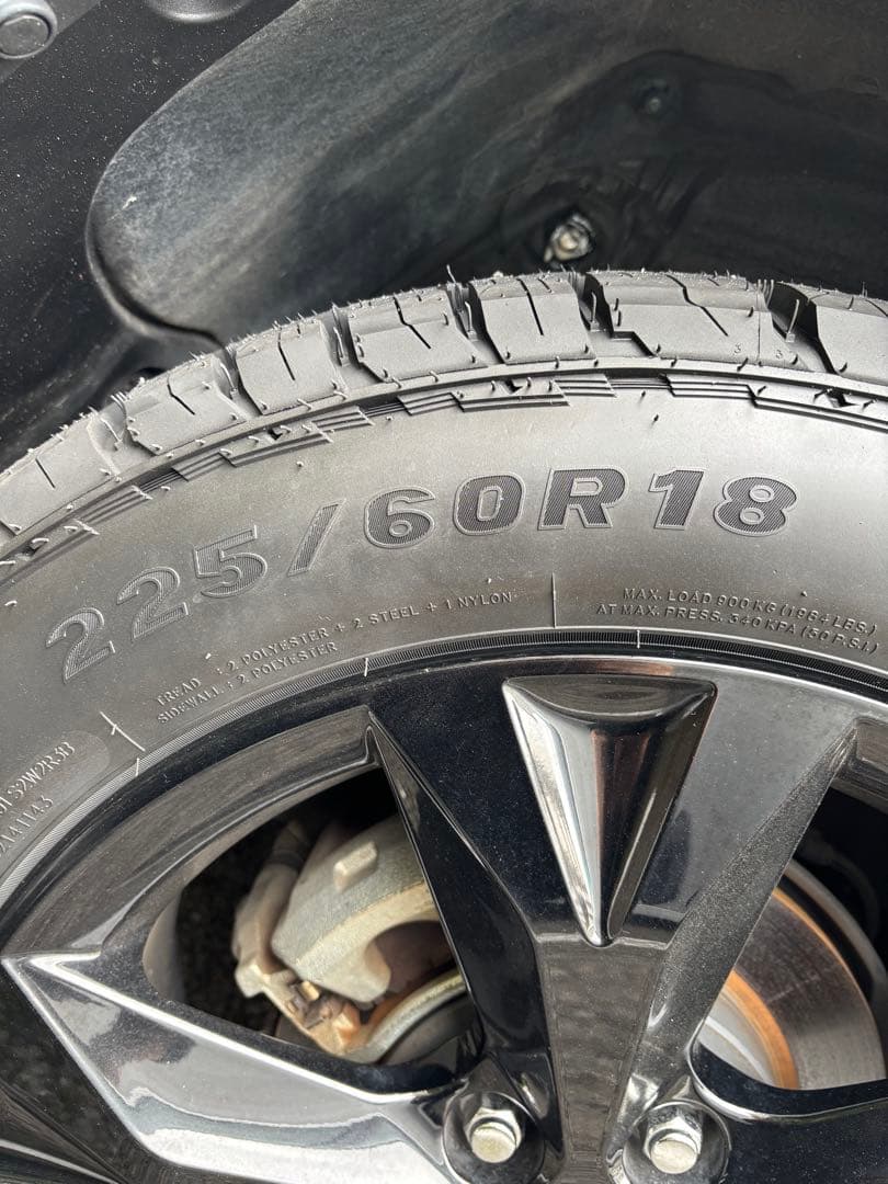 【ほぼ新品・4本セット】225/60R18 M+S