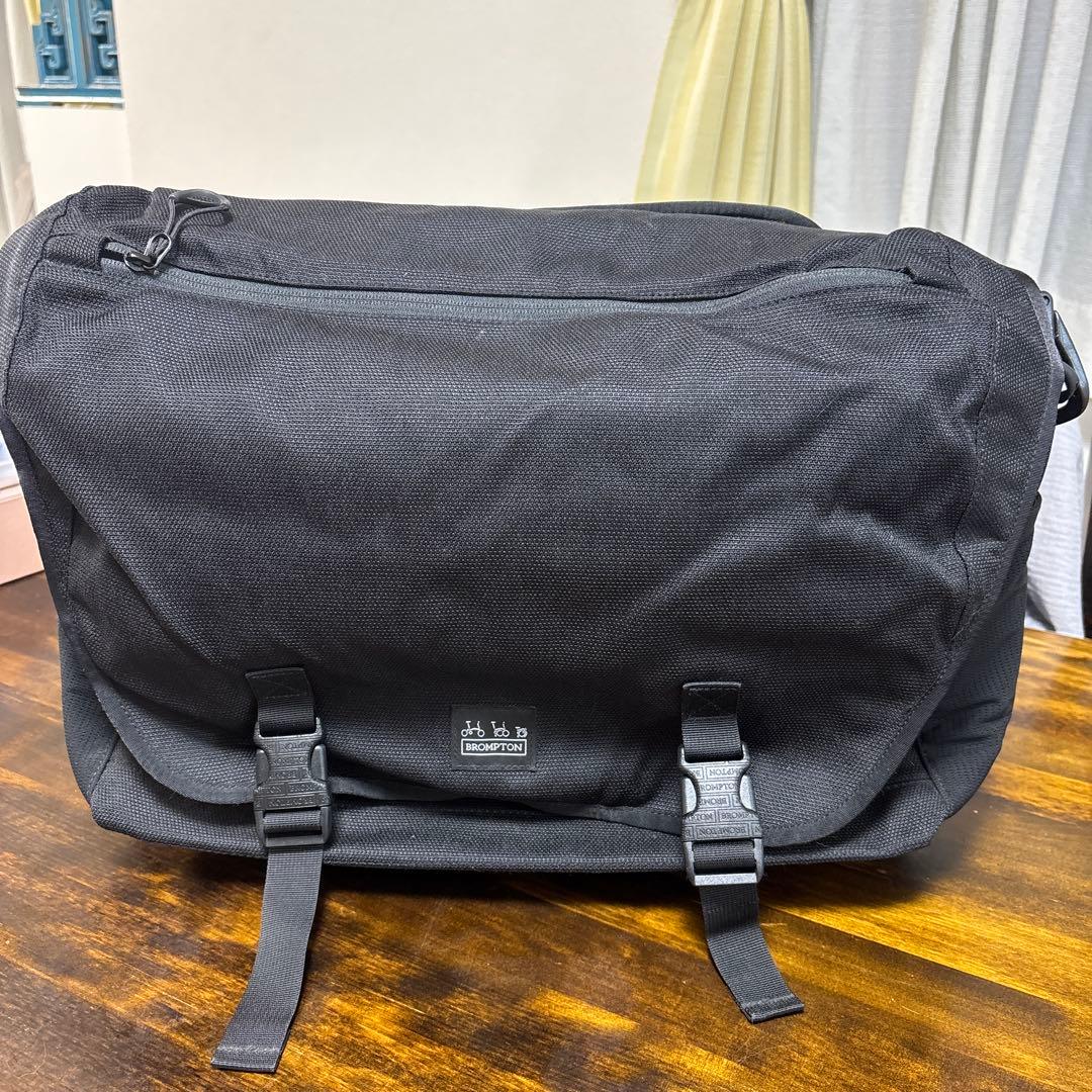 ブロンプトン　Brampton メッセンジャーバッグ