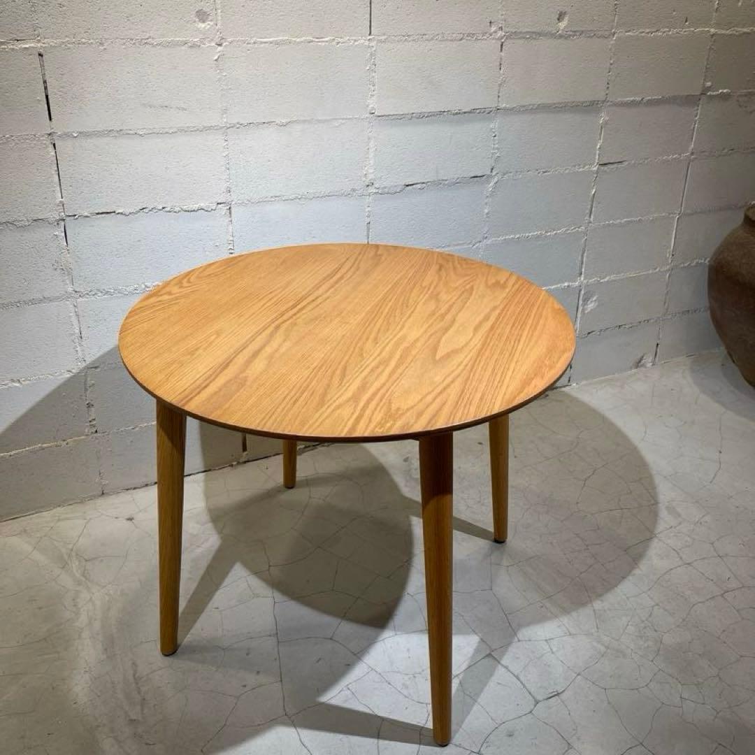 IDC 大塚家具　シネマ3 ダイニングテーブル　オーク無垢　ラウンド　マル　円形