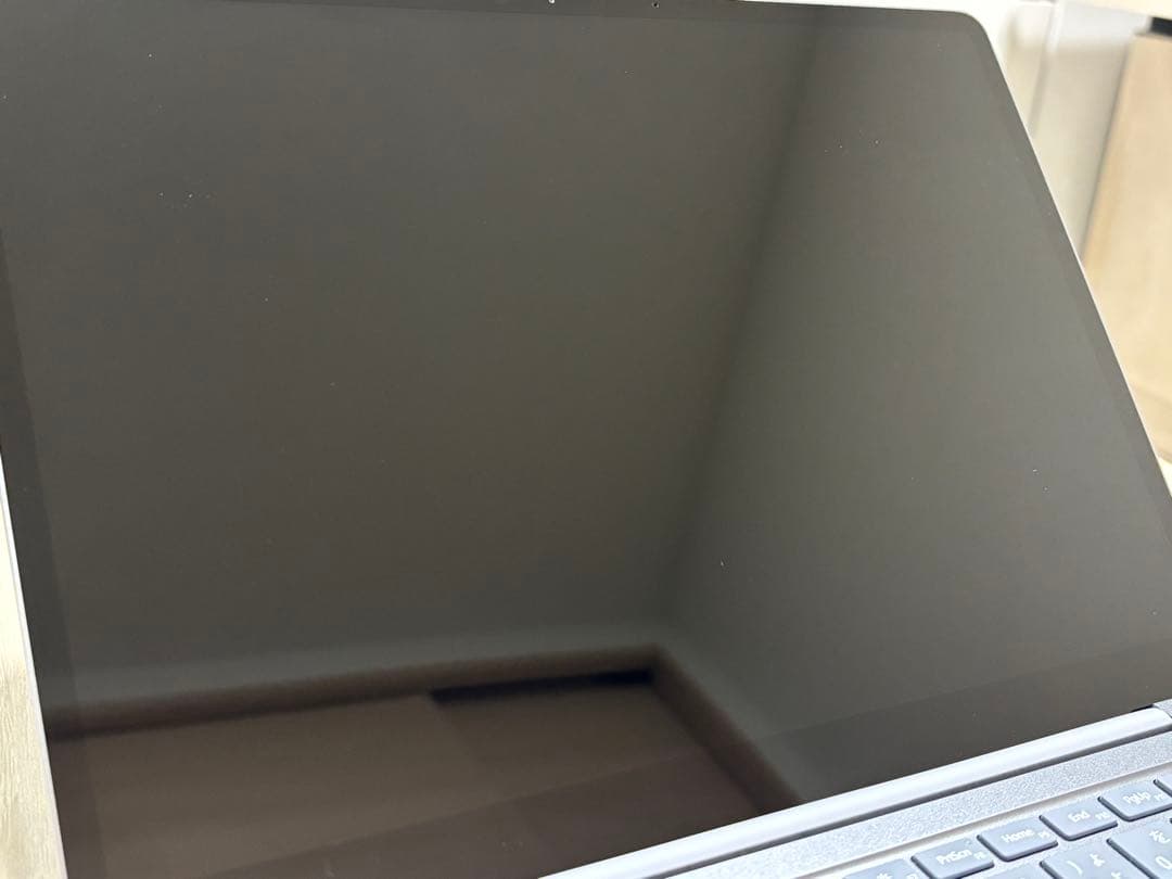 [超良品]Surface Laptop Go2 上位モデル8GB 256GB