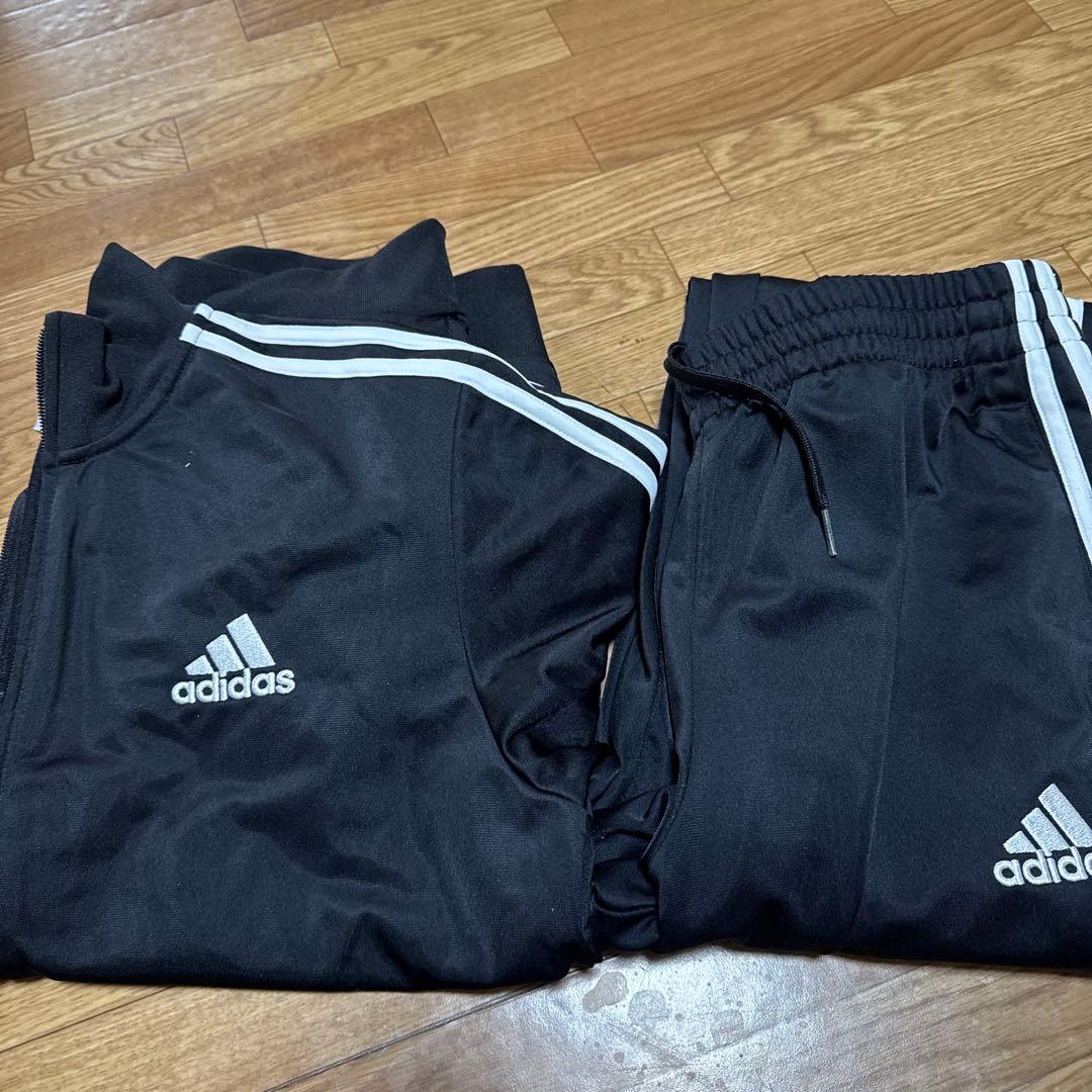 adidas ストライプジャージジャケット 黒