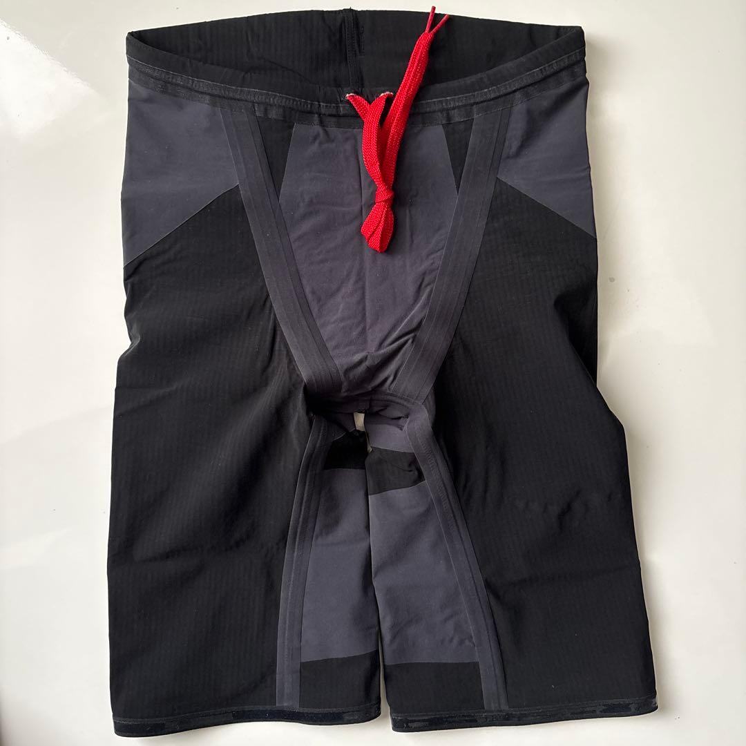 Mizuno ブラック競泳水着