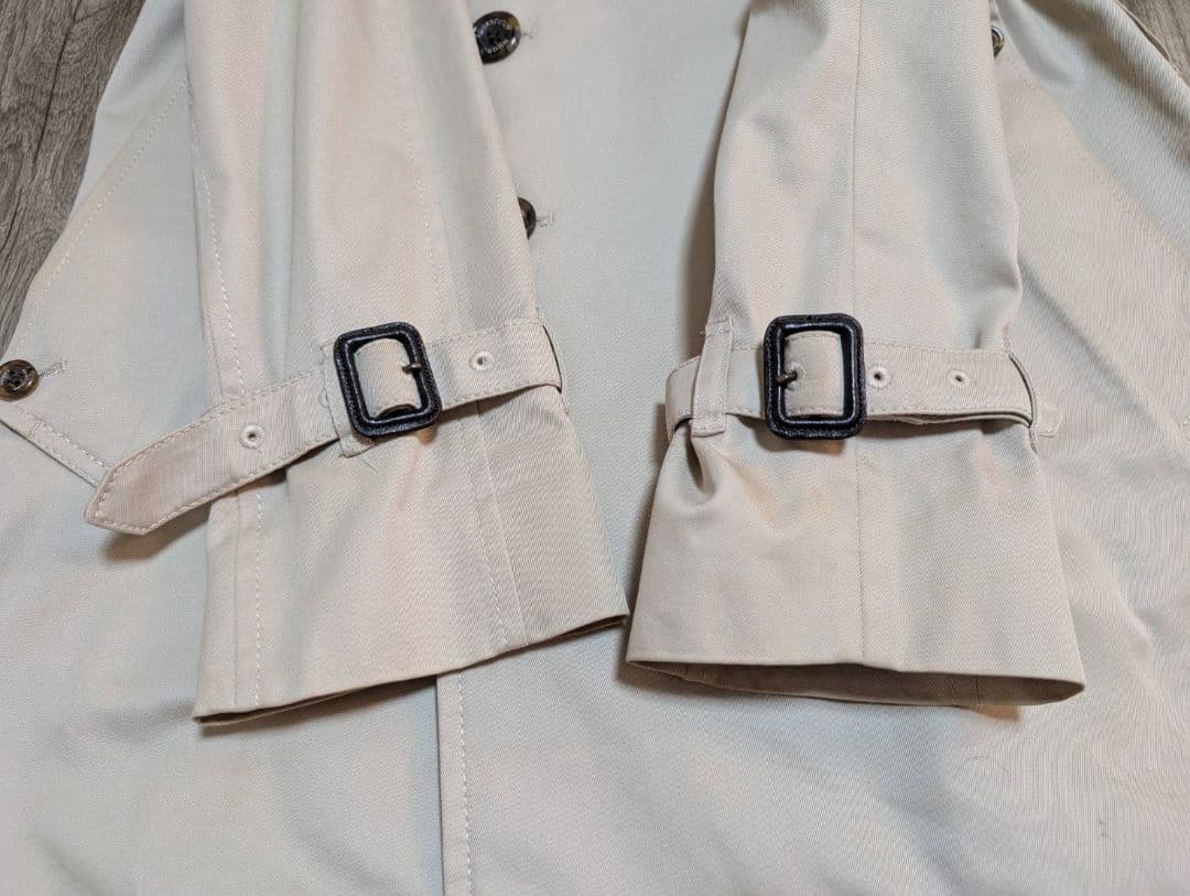 稀少【ブランド設立160周年記念】Aquascutum　ショートトレンチコート