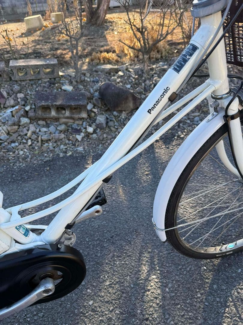 ホワイト 電動アシスト自転車 シティタイプ