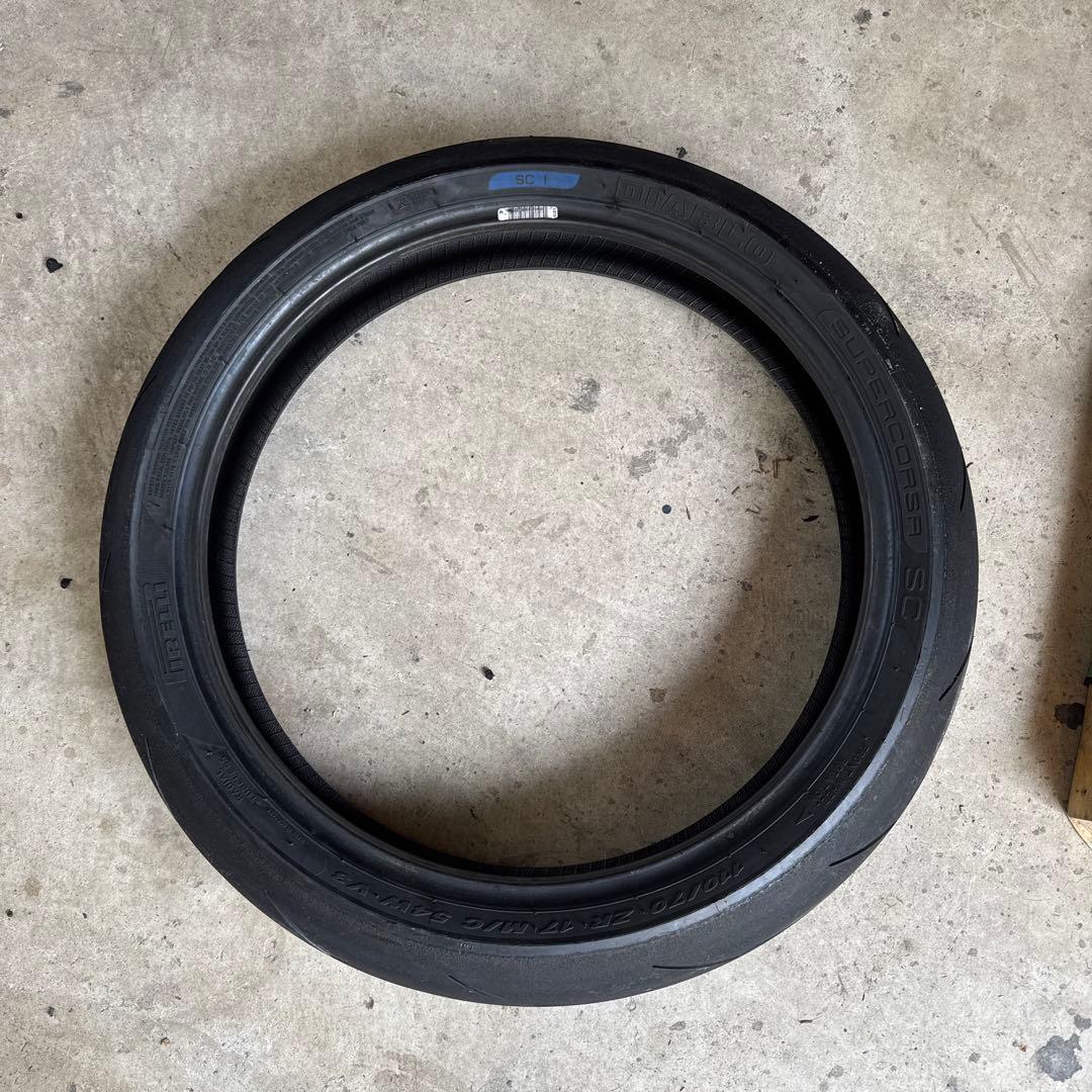 ピレリ　スーパーコルサ110 140 V3 SC1 スパコル