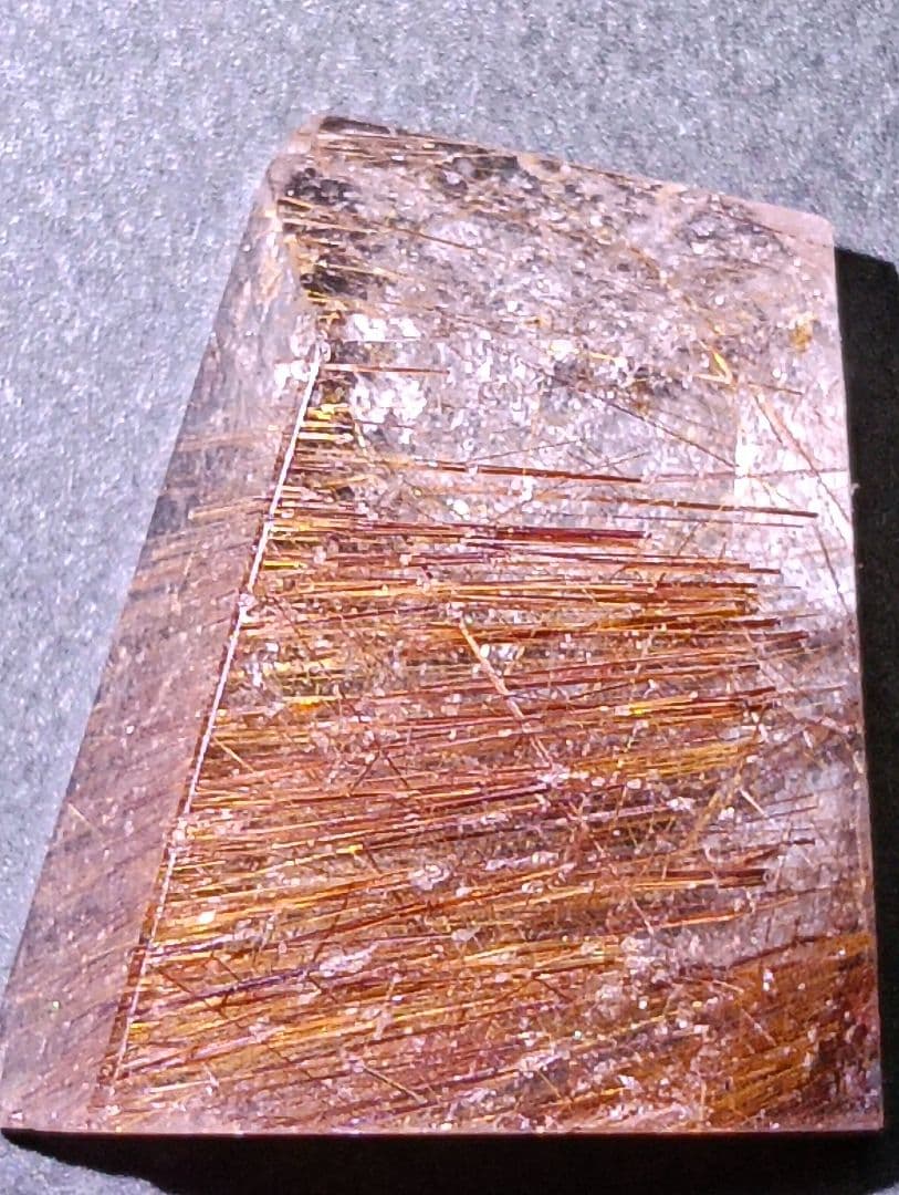 レッドルチルクォーツ