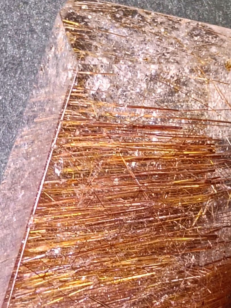 レッドルチルクォーツ