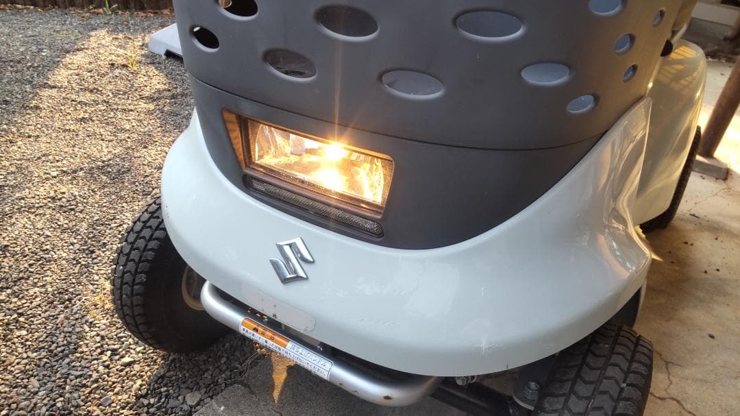 SUZUKI セニアカー ET4D【静岡県東部周辺の市街地までお届けします】