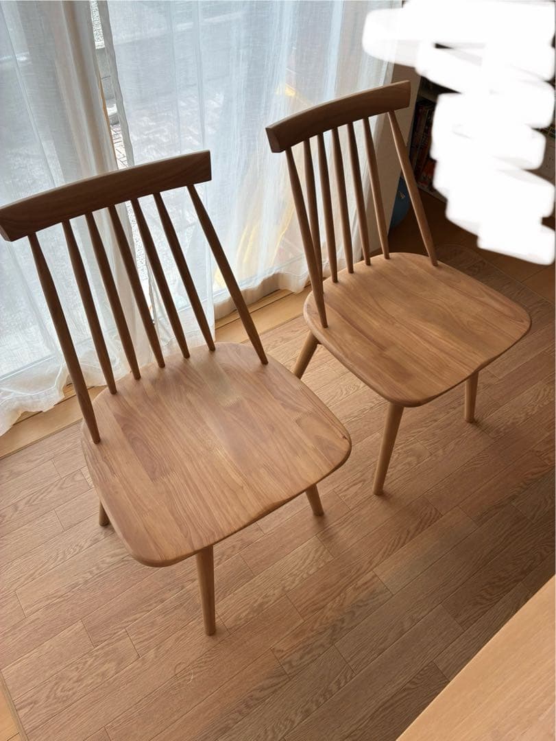 送料込み♪ 回転式　ダイニングチェア　北欧風