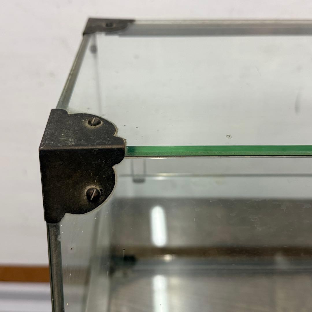 昭和レトロ ガラスケース 卓上 前面 斜め アンティーク ショーケース 陳列棚