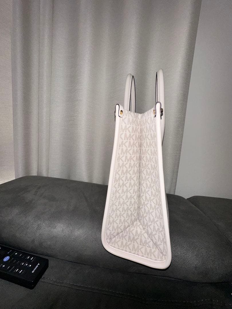 MICHAEL KORS ホワイト トートバッグ