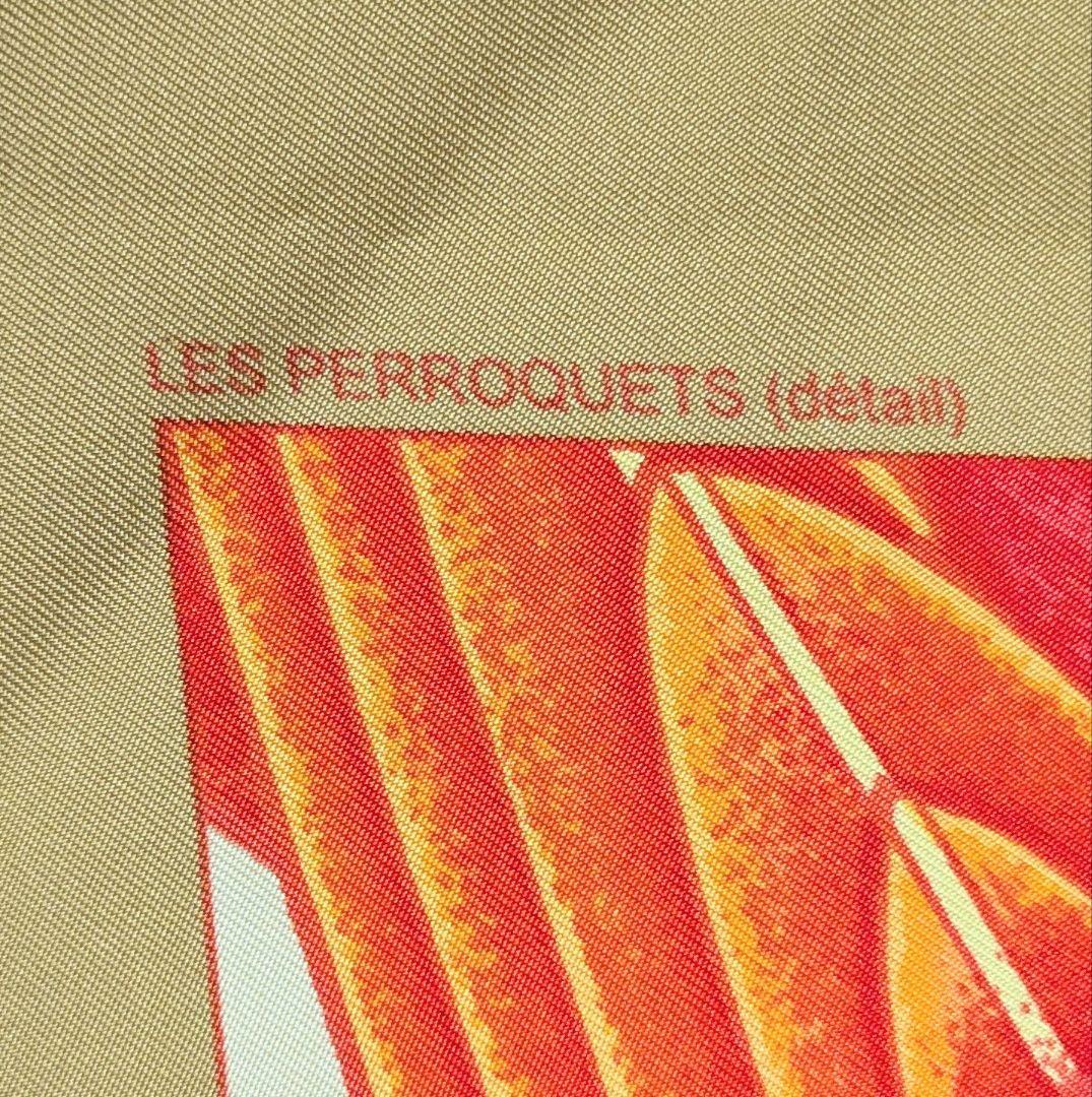 HERMESエルメス　カレ90 オウムのディテール　シルク100%