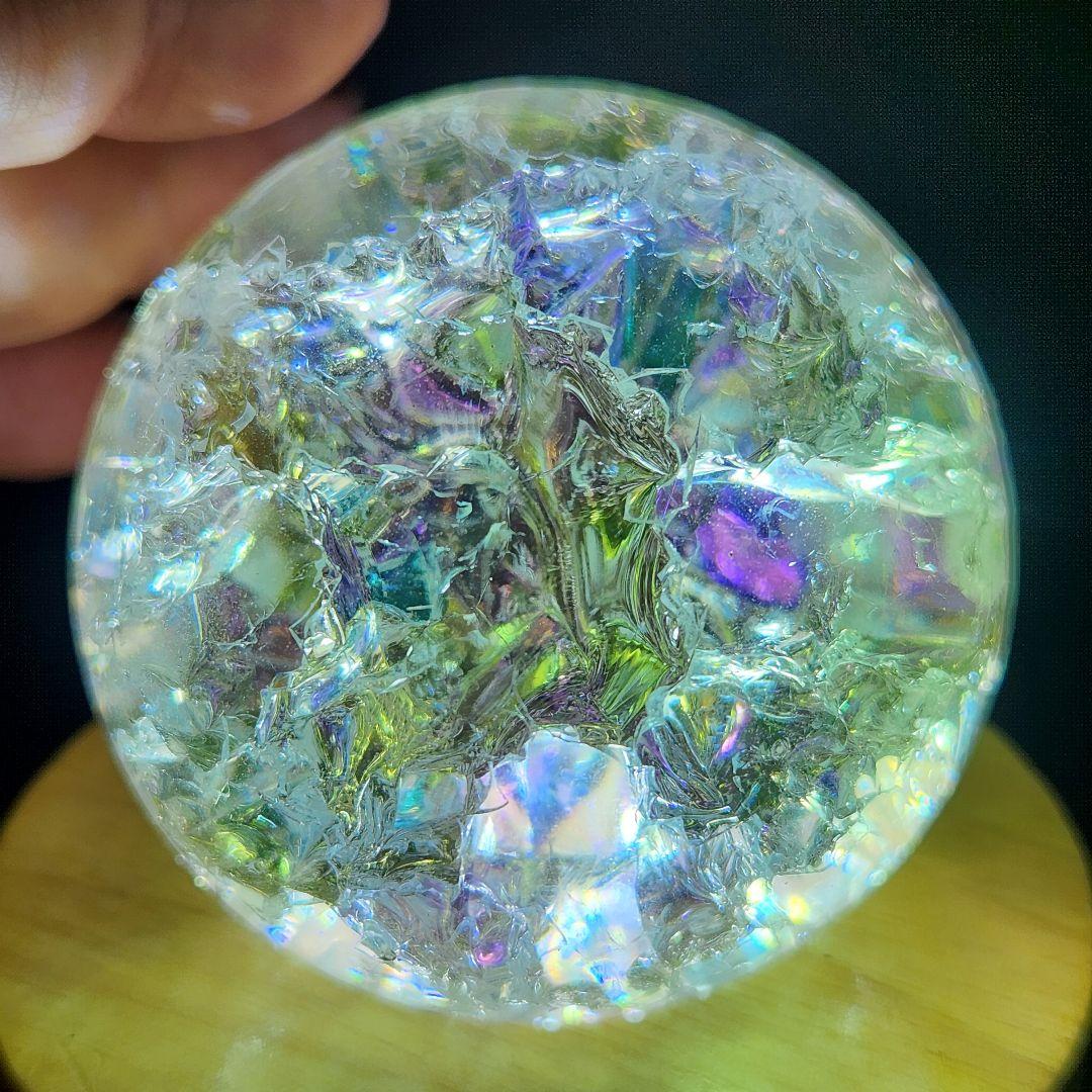 大人気【新品】エンジェルオーラクラック水晶スフィア 約60ミリ弱 usbライト
