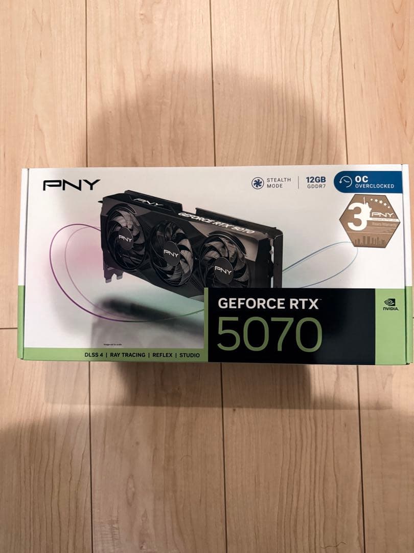グラフィックボード・グラボ・ビデオカード PNY GeForce RTX 5070 12GB Overclocked