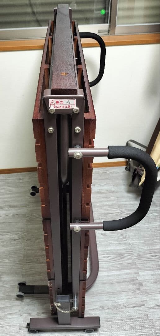 折りたたみベッド ダークブラウン