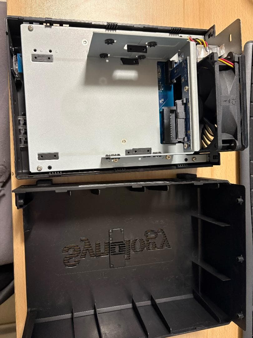 Synology NASキット 2ベイ DS218play