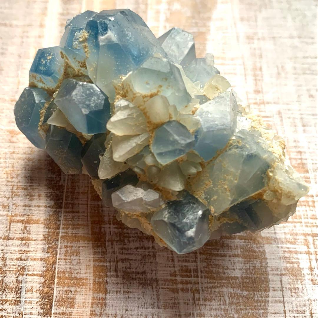 希少！カルサイト共生のセレスティン結晶標本D/原石 鉱物/クラスター