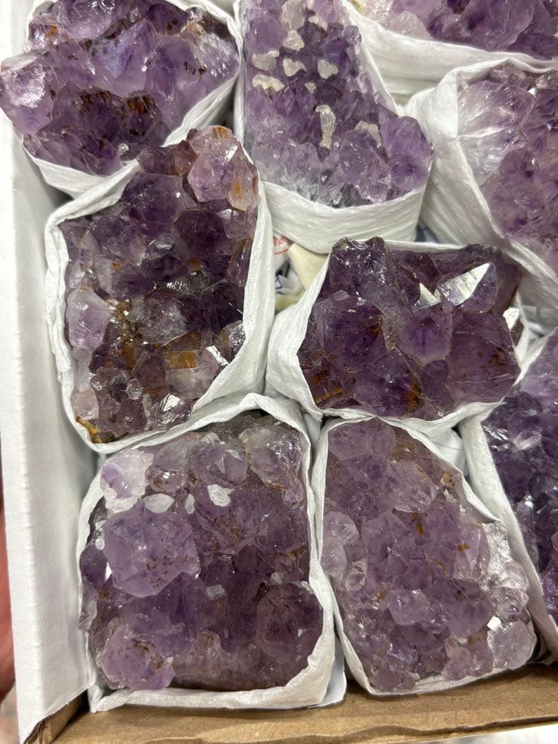 箱売り　ブラジル産アメジスト原石　大小12個約900g入　お楽しみBOX お買得