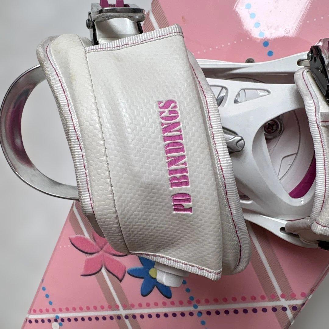 ピンク花柄スノーボードとブーツセット