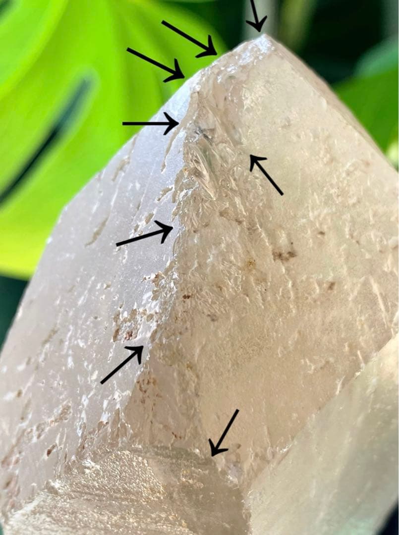 ライトニングクォーツ　雷水晶　天然石　ライトニングクリスタル　水晶　原石