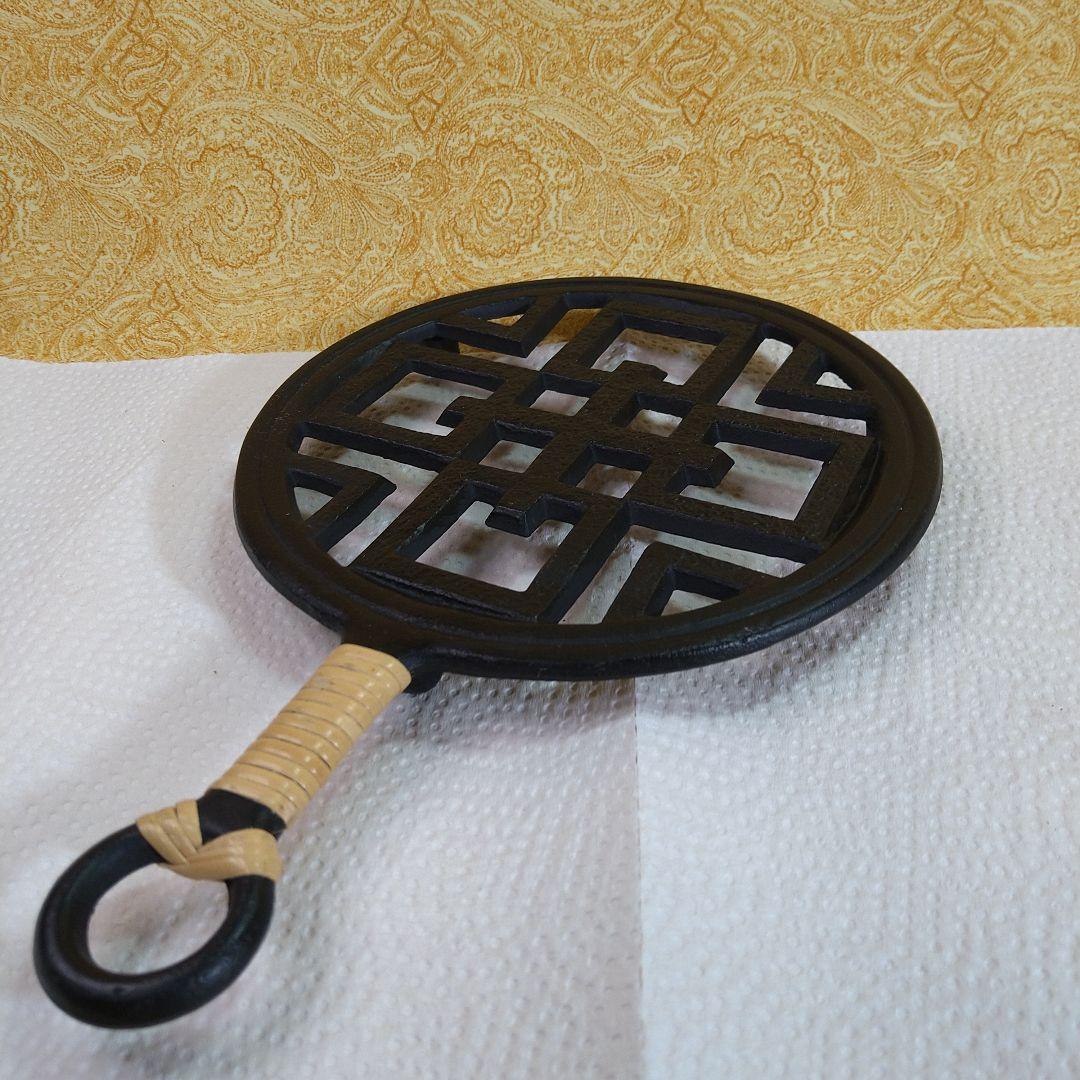 【Bamikiさま宛】鋳鉄製フライパン・鍋敷き／4個セット