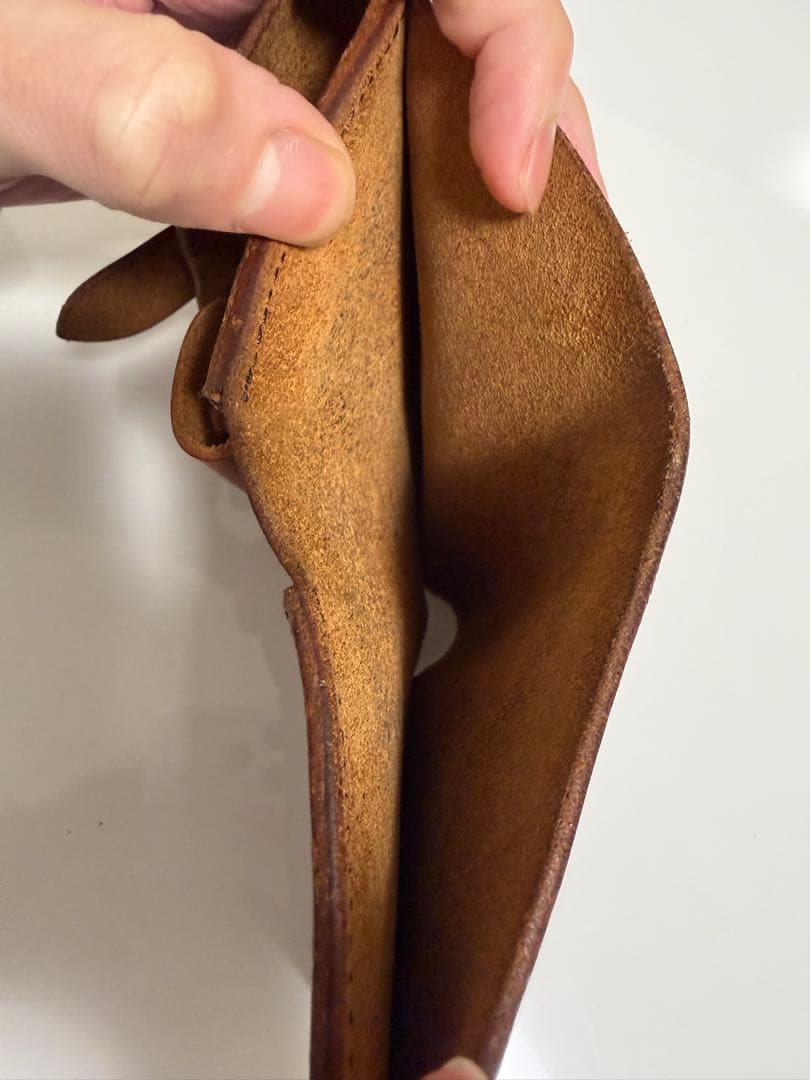 Haru イタリアンレザー ミドルウォレット