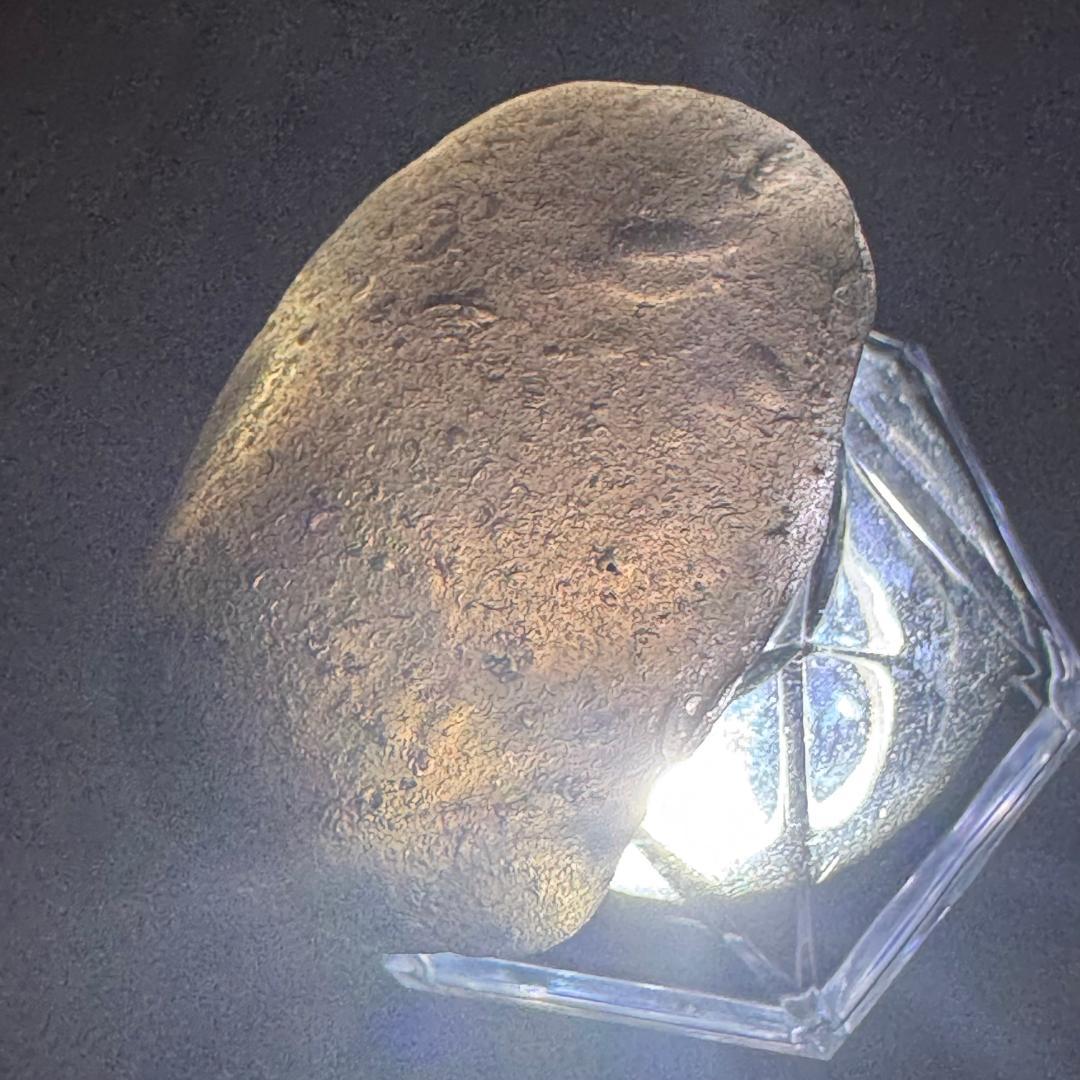 南米コロンビアの神聖な希少石◇コロンビアナイト◇原石　27.2g