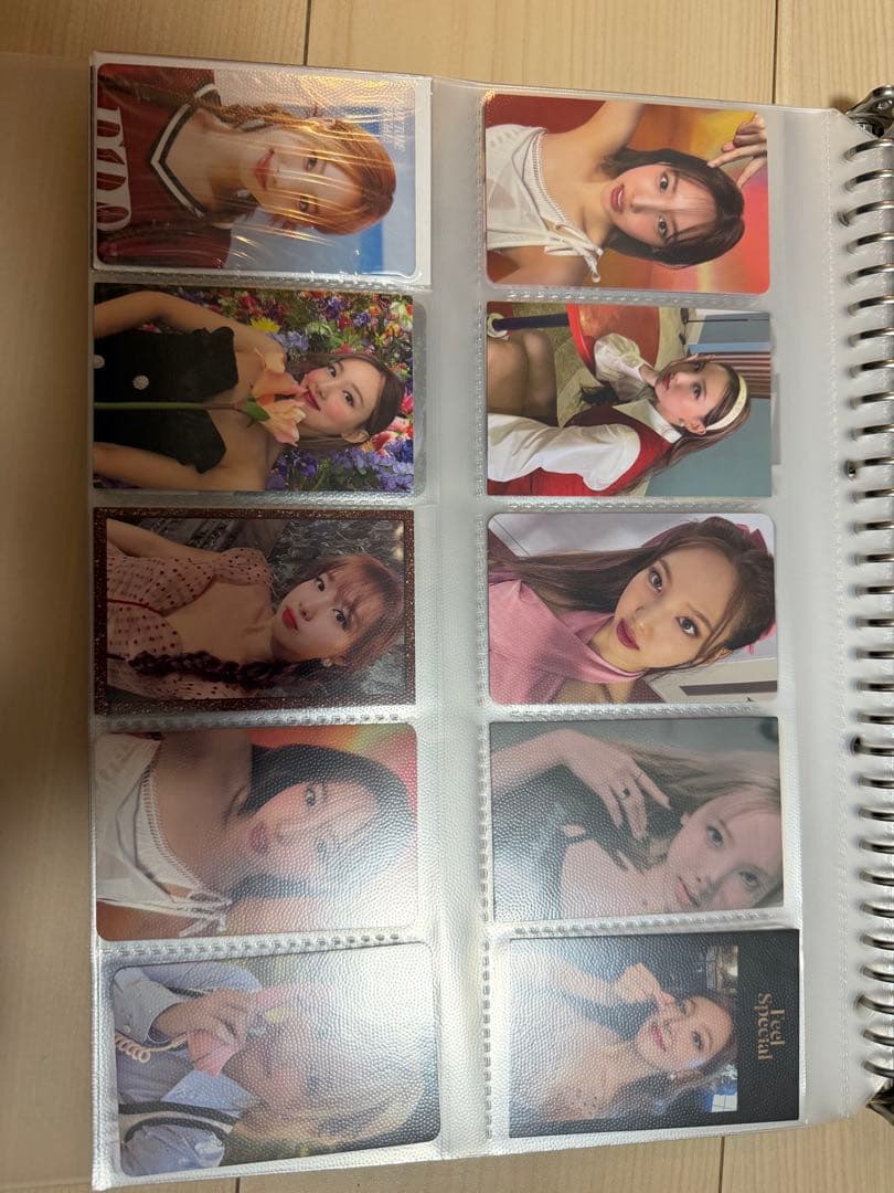 TWICE アルバムまとめ売り　トレカ・フォトカードセット付き