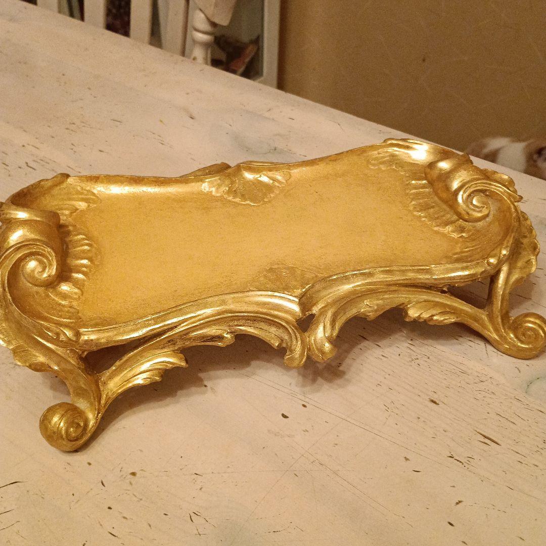 ディスプレイ・スタンド　アンティークスタイル　ゴールド仕上げ