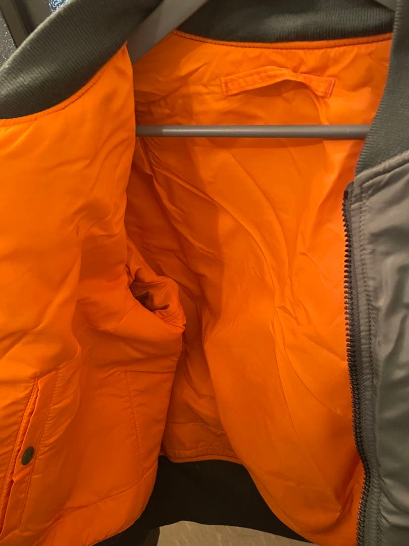 ALPHA MA-1 カーキ