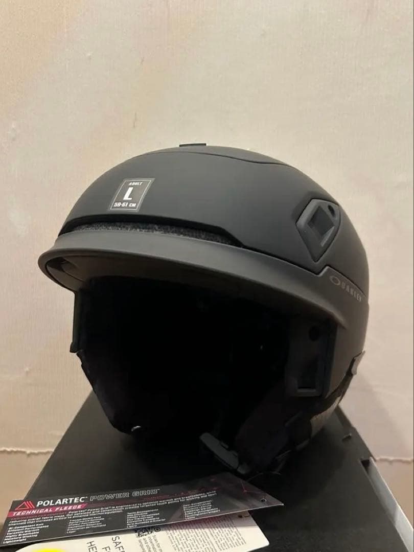 【新品未使用箱付き】OAKLEY MOD7 ヘルメット ゴーグル付 Lサイズ