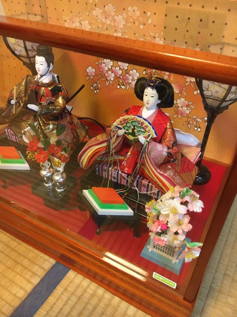 雛人形セット 桜背景 ガラスケース付き