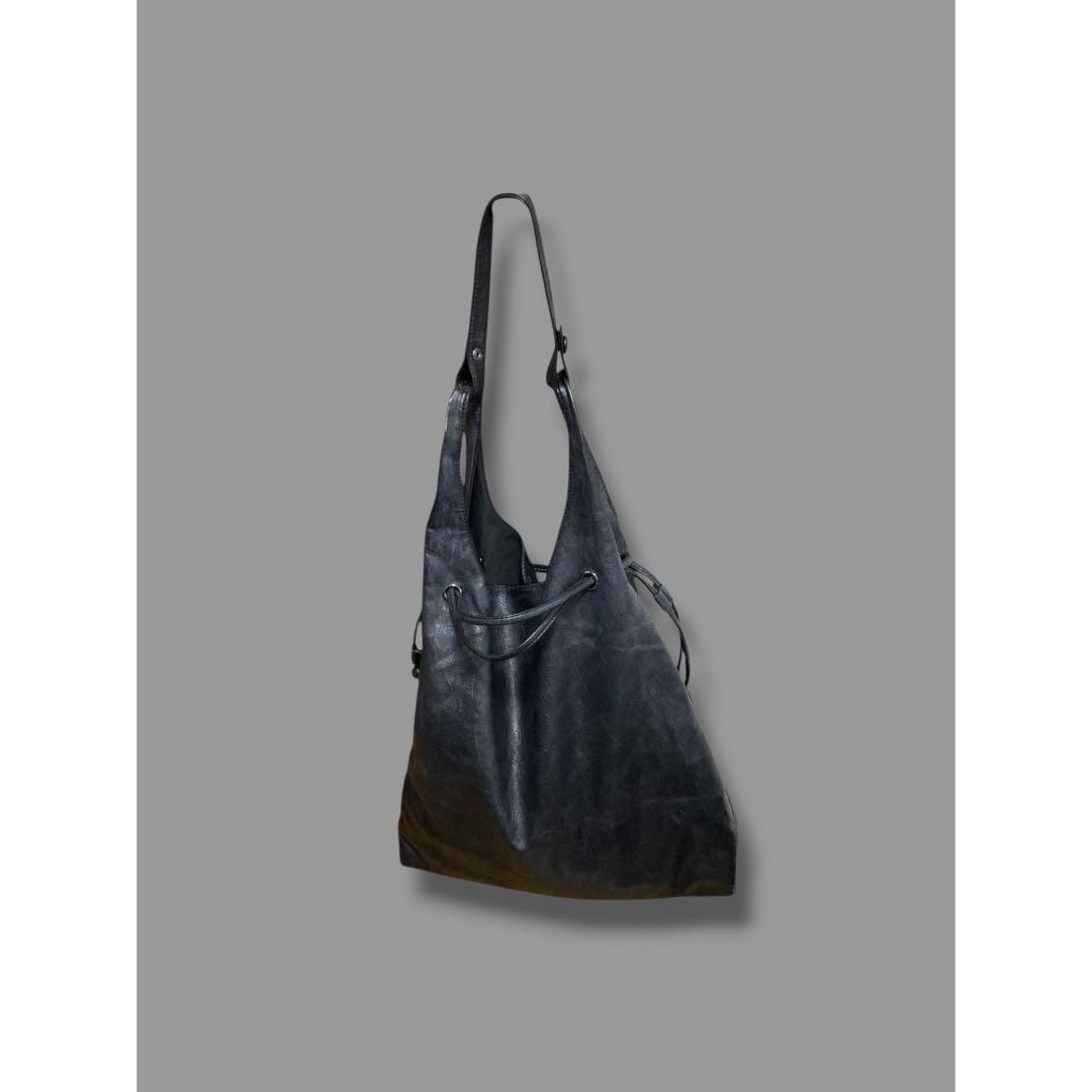 バッグ LARGE LEATHER SHOULDER TOTE BAG 572B