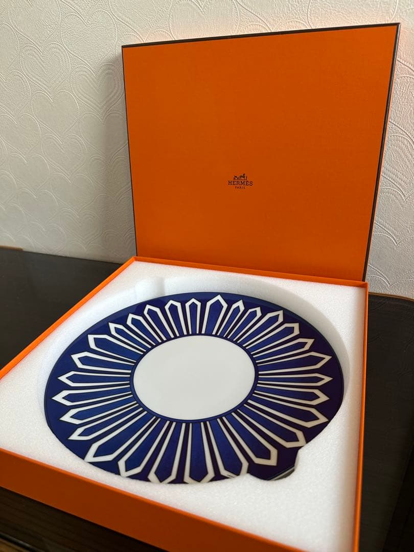 HERMES ブルーダイユール27cm 皿 専用ボックス付き