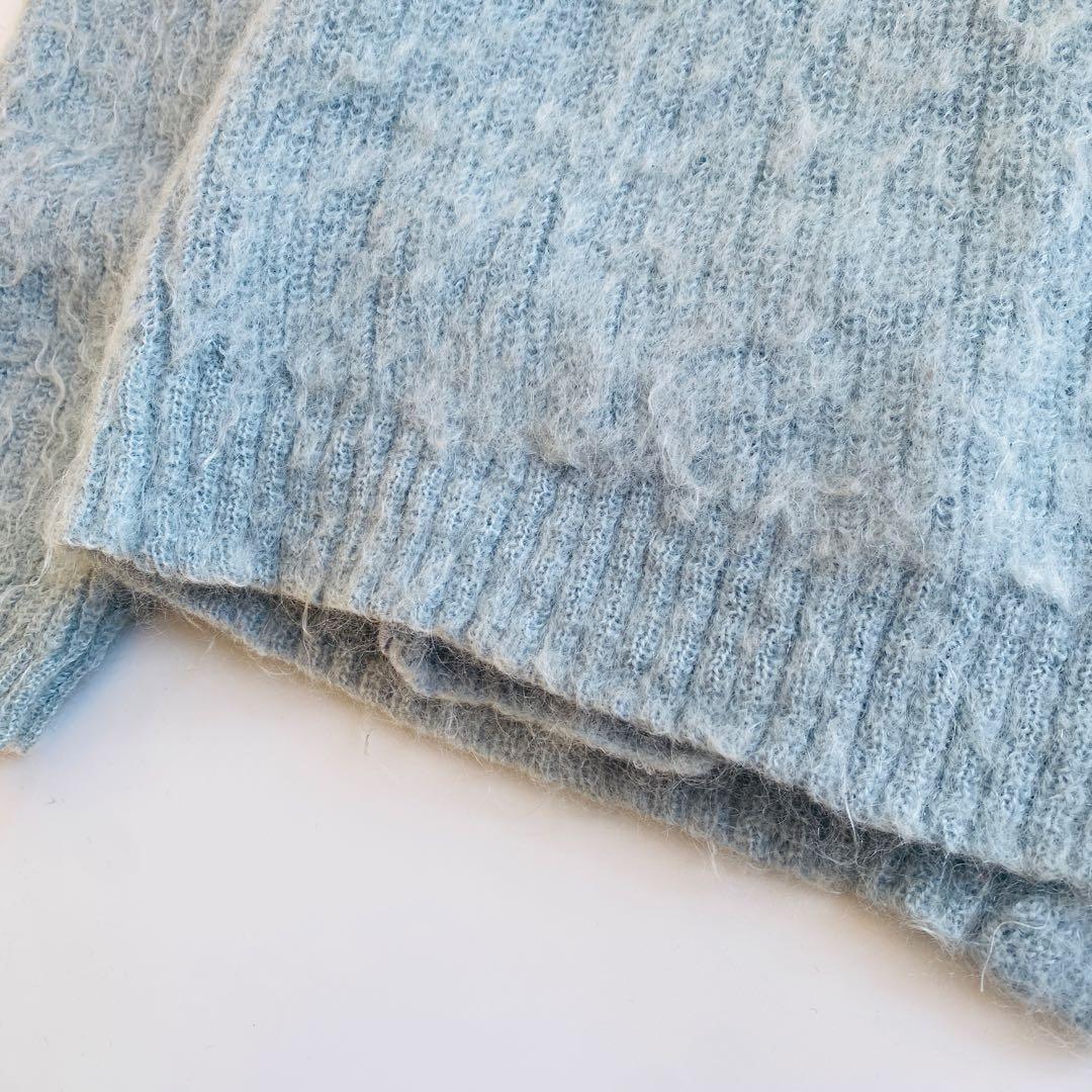 UNUSED ライトブルー ニットカーディガン Vネック モヘヤ55%